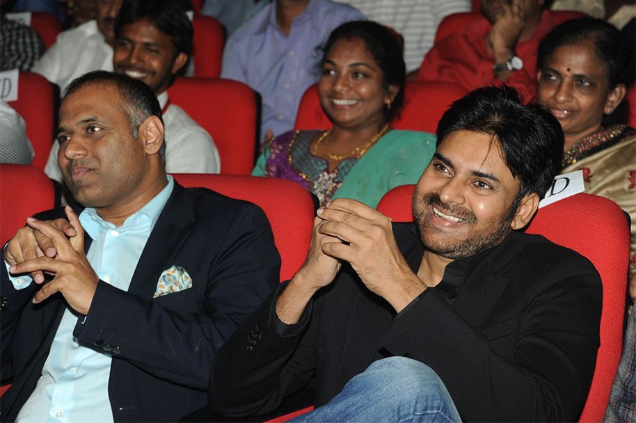 Attarintiki-Daredi-Thank-You-Meeting